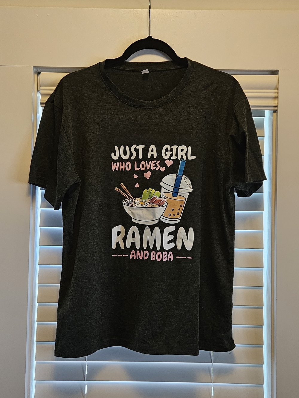 Just A Girl Who Loves Ramen And Boba Graphic Tee - Gray 🩶